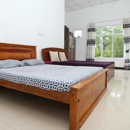 Sujee'S Guest House With Two Bed Rooms Anuradhapura Luaran gambar